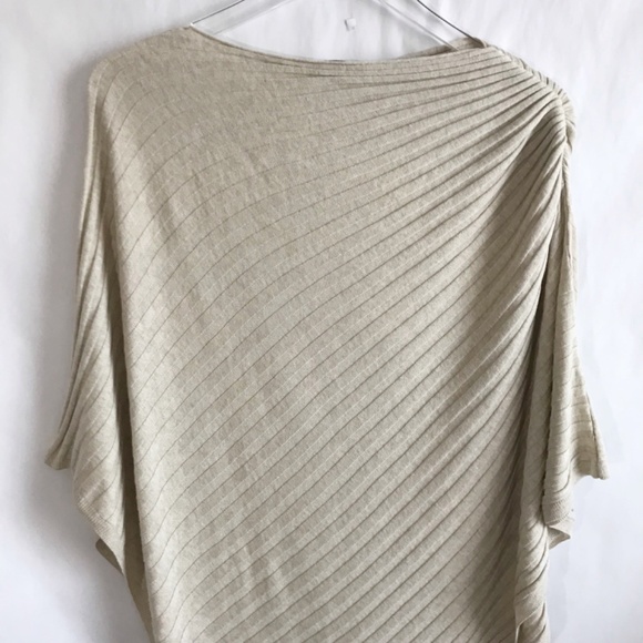 J Jill Silk Cotton Blend Textured Knit Poncho Sweater Size OS Asymmetrical Hem - Picture 4 of 7